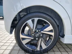 日産 デイズ