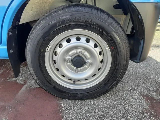 ダイハツ ハイゼットカーゴ
