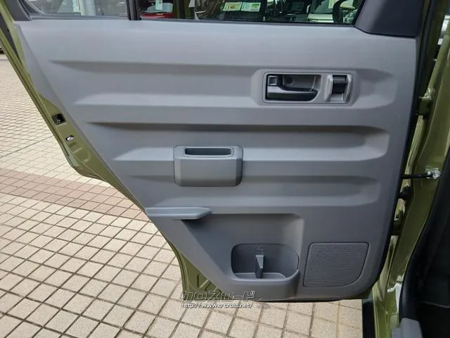 ダイハツ タフト