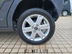 ダイハツ タフト