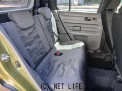 ダイハツ タフト