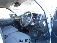 トヨタ ハイエースバン