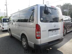 トヨタ ハイエースバン