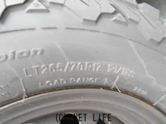 ホイール・タイヤ FJクルーザー/17インチ