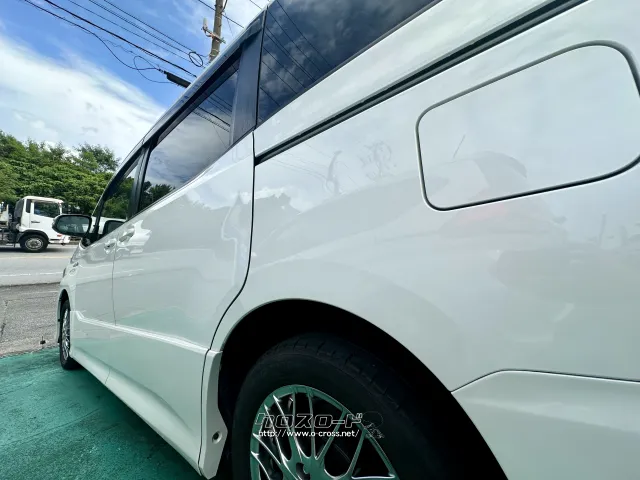 トヨタ ヴォクシー