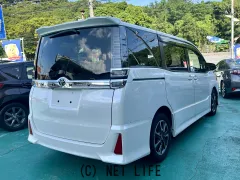 トヨタ ヴォクシー