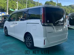 トヨタ エスクァイア