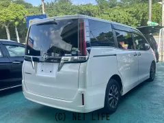 トヨタ エスクァイア