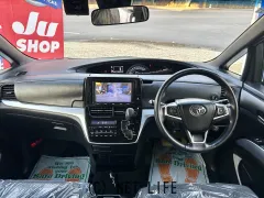 トヨタ エスティマ