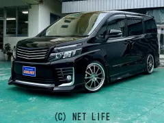 トヨタ ヴォクシー