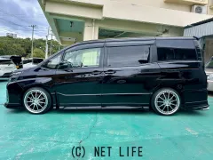 トヨタ ヴォクシー