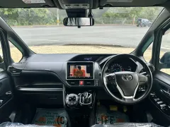 トヨタ ヴォクシー