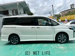 トヨタ ヴォクシー