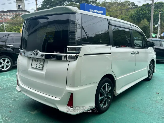 トヨタ ヴォクシー