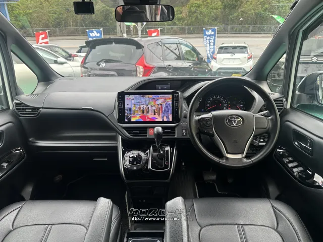 トヨタ ヴォクシー