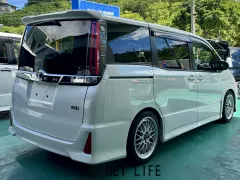 トヨタ ノア