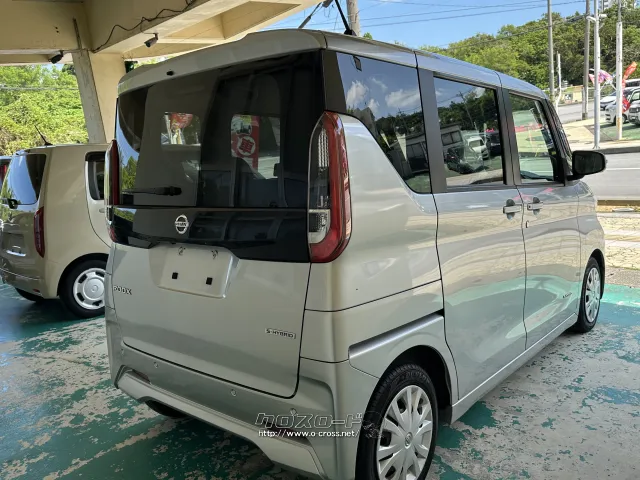 日産 ルークス