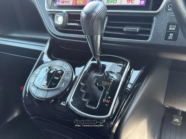 トヨタ ヴォクシー