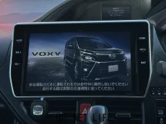 トヨタ ヴォクシー