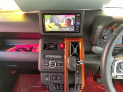 ダイハツ タフト