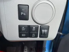 ダイハツ ミライース