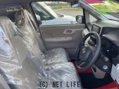 ダイハツ ムーヴ