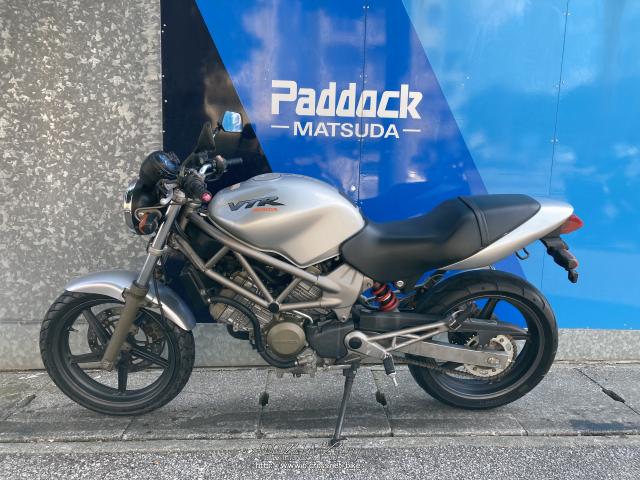 ホンダ　VTR250 シルバー　配送可能　支払いは現金or振り込みも可能 ホンダ VTR250・シルバー・250cc・SBSパドック松田・13,416km・保証付
