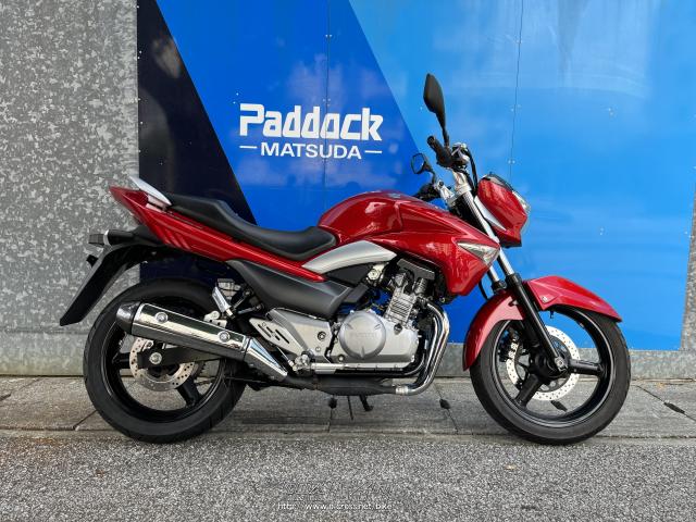 スズキ GSR250・2012(H24)初度登録(届出)年・赤・250cc・SBSパドック