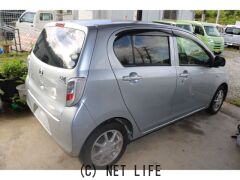 ダイハツ ミライース