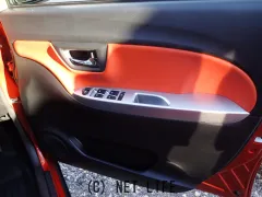 ダイハツ キャスト