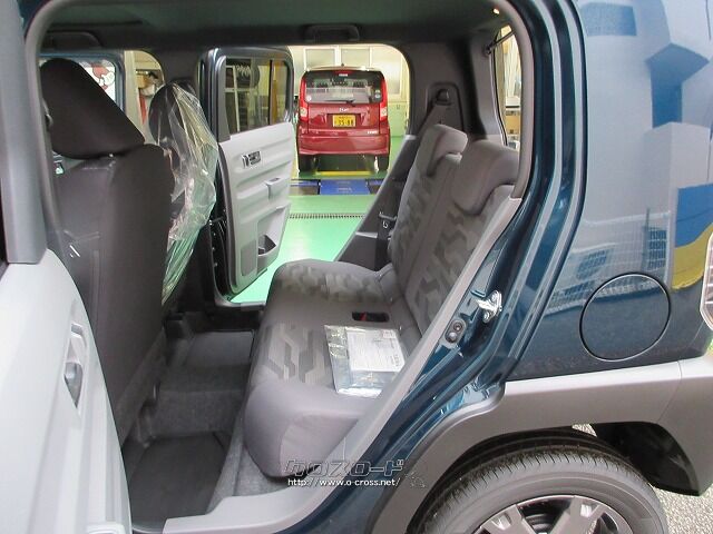 ダイハツ タフト