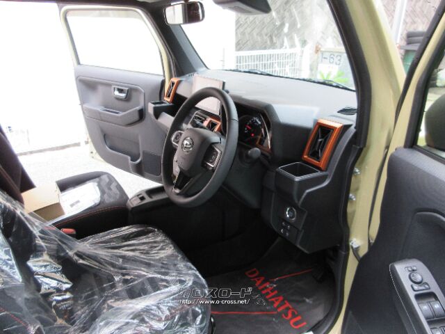 ダイハツ タフト