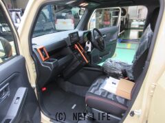 ダイハツ タフト