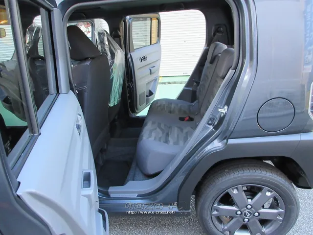 ダイハツ タフト