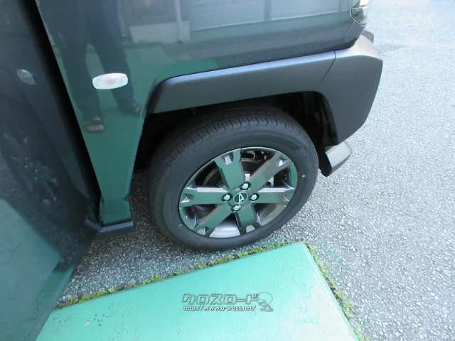 ダイハツ タフト