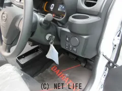 ダイハツ ミライース