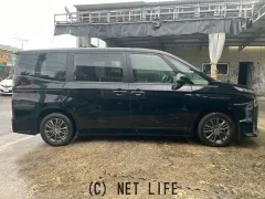 トヨタ ヴォクシー