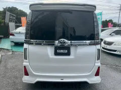 トヨタ ヴォクシー