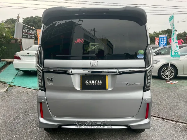 ホンダ N-BOX