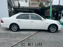 トヨタ セルシオ