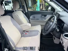 ダイハツ キャスト