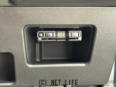 ダイハツ ウェイク