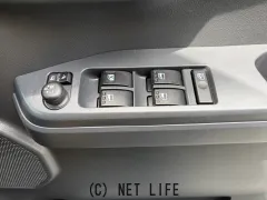 ダイハツ ウェイク