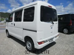 ダイハツ ハイゼットカーゴ