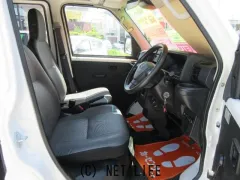 ダイハツ ハイゼットカーゴ