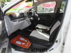 ダイハツ ミライース