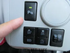 ダイハツ ミライース