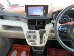 ダイハツ ムーヴ