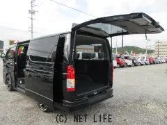 トヨタ ハイエースバン