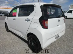 ダイハツ ミライース